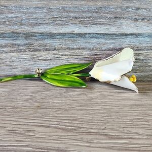 Original Signed Robert Enamel Flower Brooch - White and Green